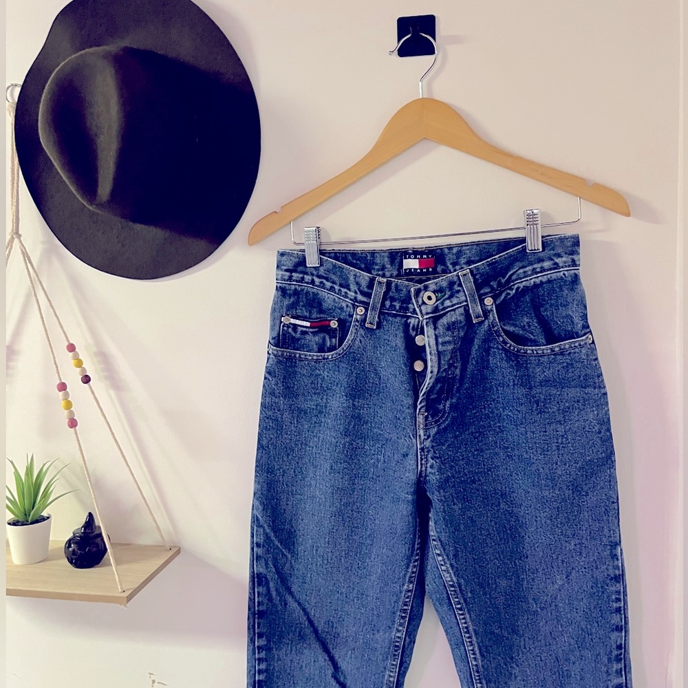 Vintage Tommy Jeans 👖 🇨🇦